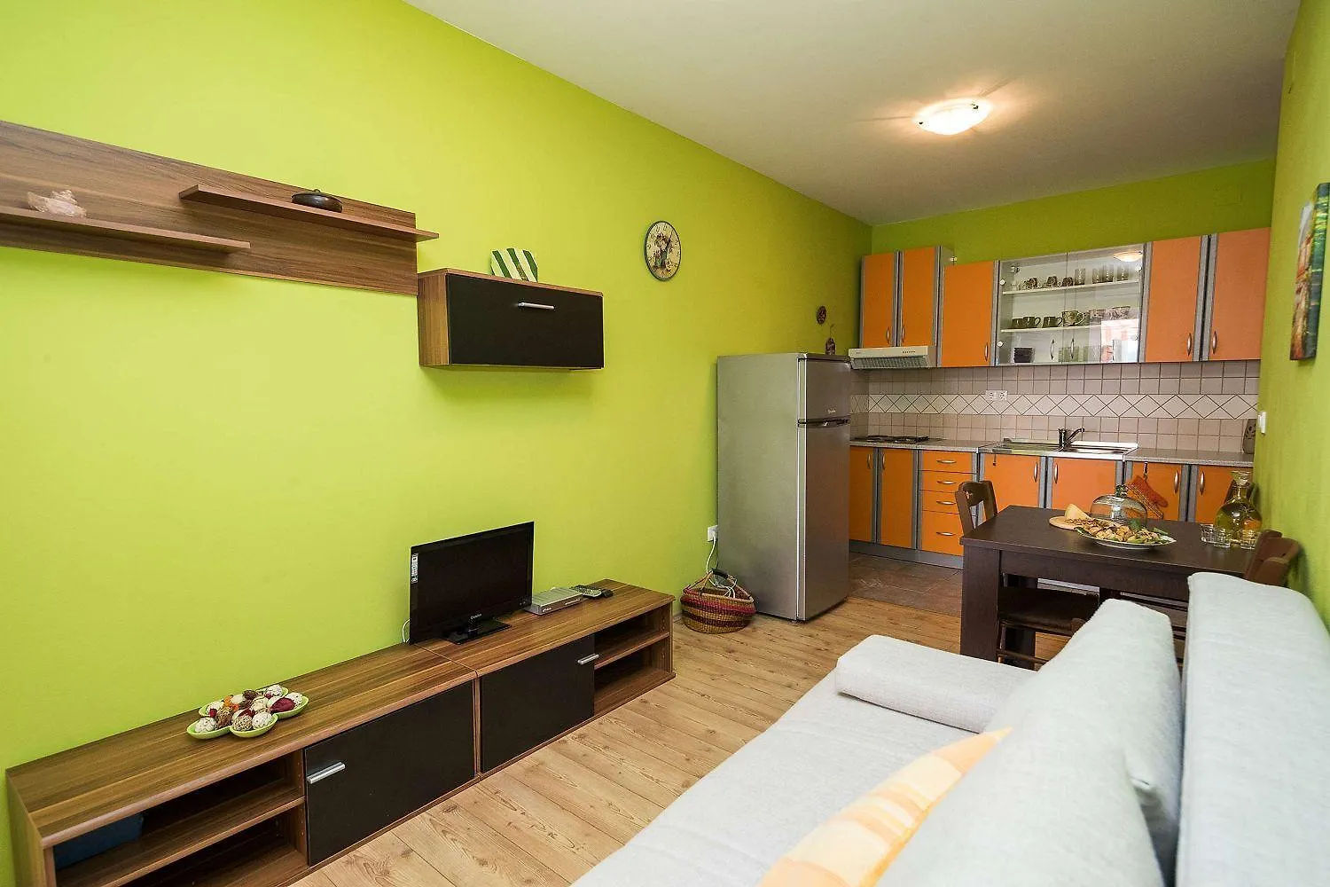 Charmantes Apartment Nur 300 Meter Zum Strand Mit Meerblick, Waschmaschine, Wifi Crikvenica 0*,