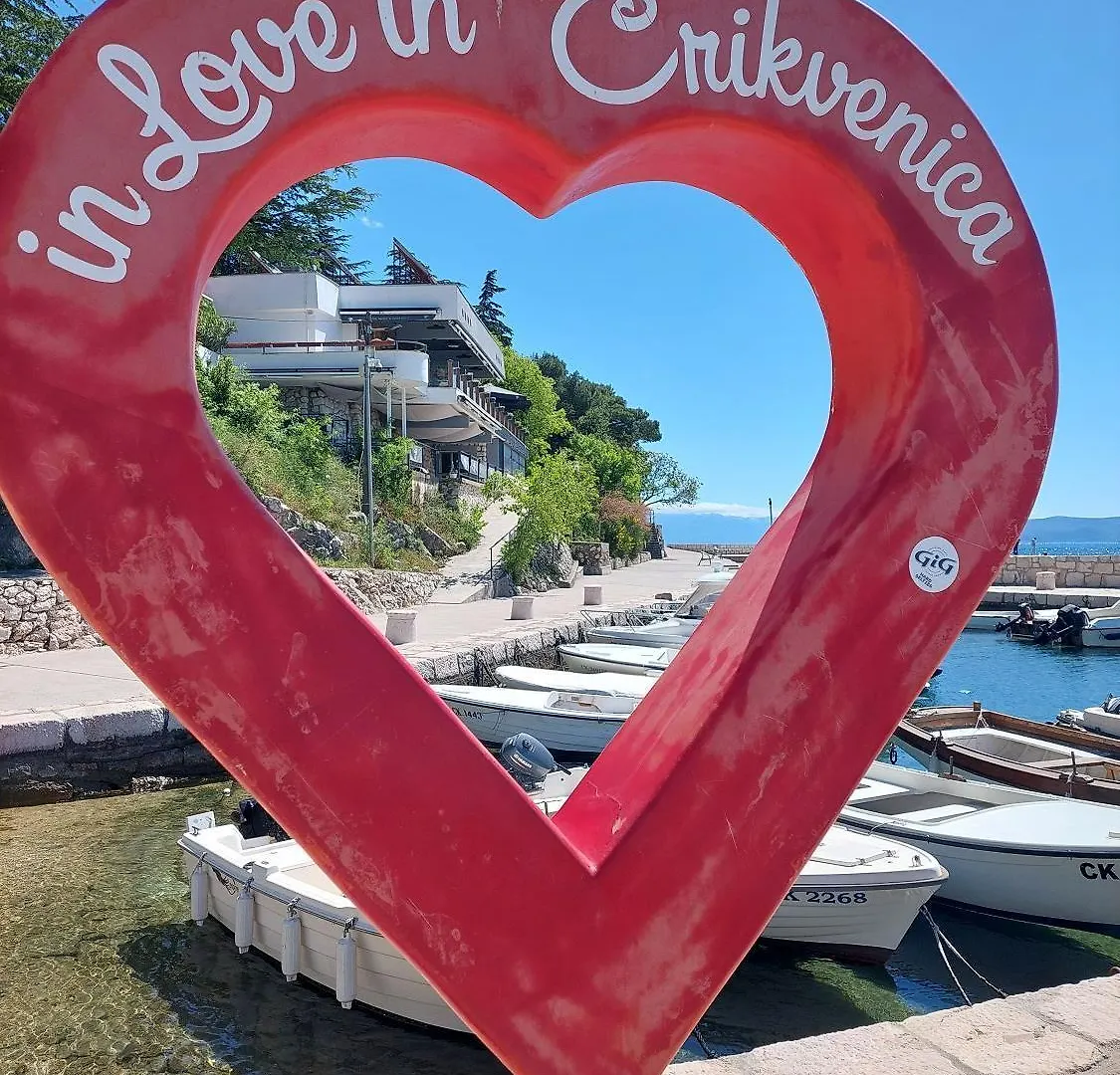 Charmantes Apartment Nur 300 Meter Zum Strand Mit Meerblick, Waschmaschine, Wifi Crikvenica Croatia